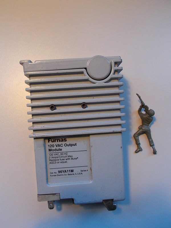 Furnas 96YA11M 120VAC Output Module *FREE SHIPPING*