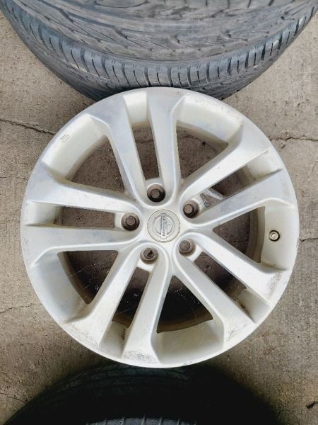 Wheel 17x7 Alloy 5 Double Spoke Fits 11-16 JUKE 563680