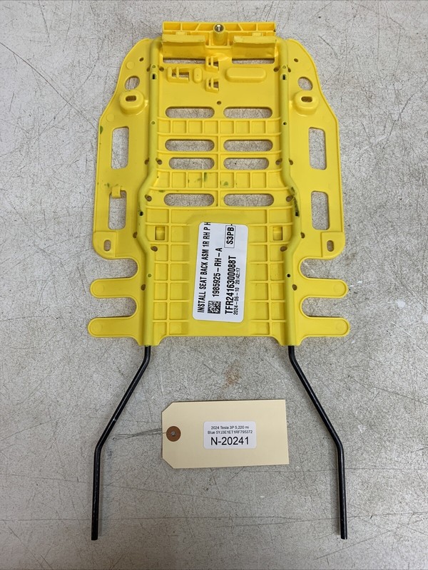 ⚡️24-25 Tesla 3 Front Passenger Seat Back 1985925 Lumbar Support RH 20241 U7
