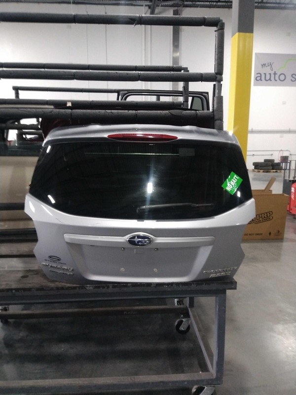 2016 Subaru XV Crosstrek Deck Lid Trunk Lid Silver OEM Used Light Scratch