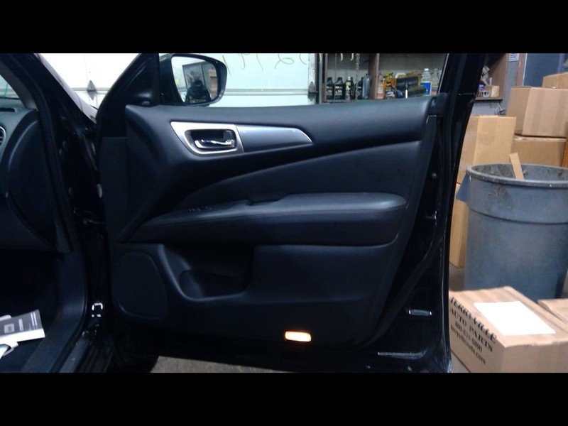 2018 PATHFINDER Passenger Right Front Door Trim Panel 1562024