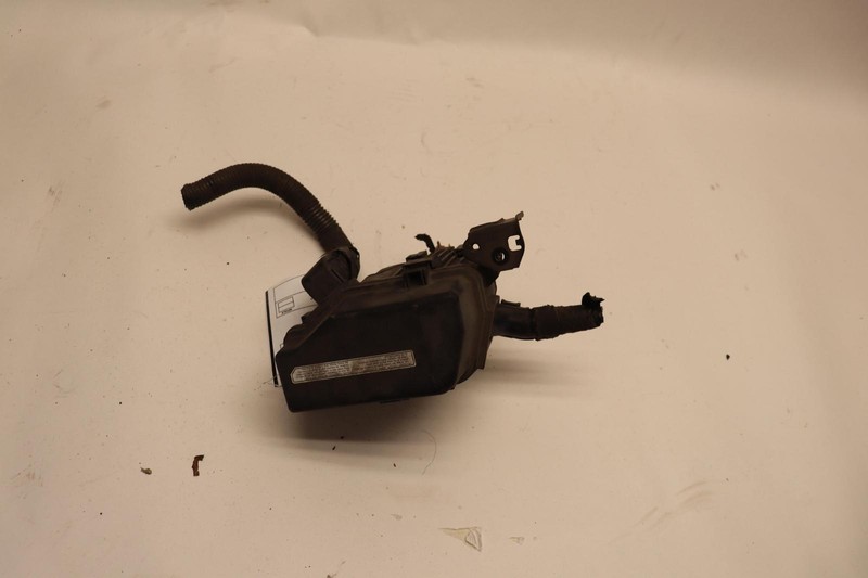 2007-2009 LEXUS LS460 4.6L ENGINE COMPARTMENT DISTRIBUTION FUSE RELAY BOX OEM