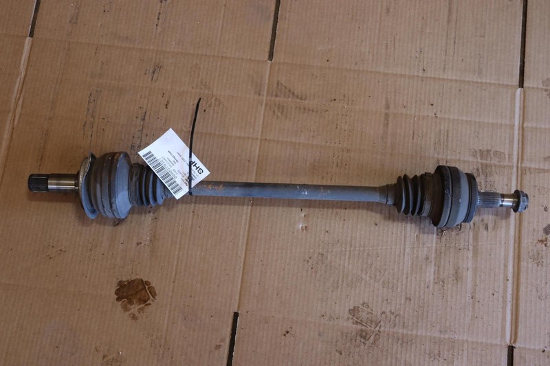2011-2016 MERCEDES E-CLASS E350 W212 SEDAN REAR LEFT AXLE SHAFT CV U JOINT OEM