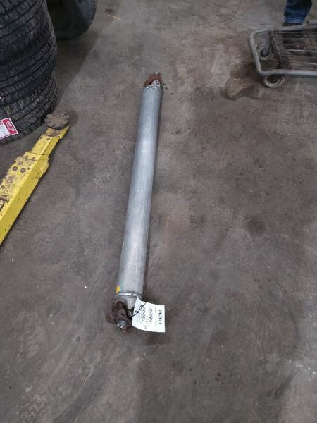 Rear Drive Shaft 2WD Automatic Transmission Fits 05-15 XTERRA 252182