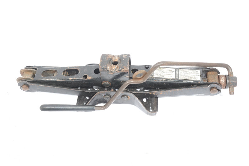 2011-2014 HYUNDAI SONATA SE JACK EMERGENCY TOOL OEM