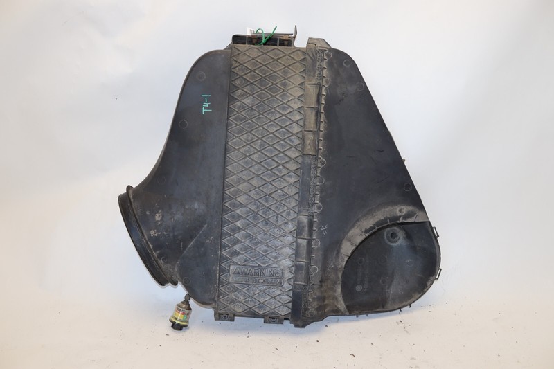 2014-2017 FREIGHTLINER CASCADIA 125 DD15 AIR CLEANER BOX HOUSING OEM