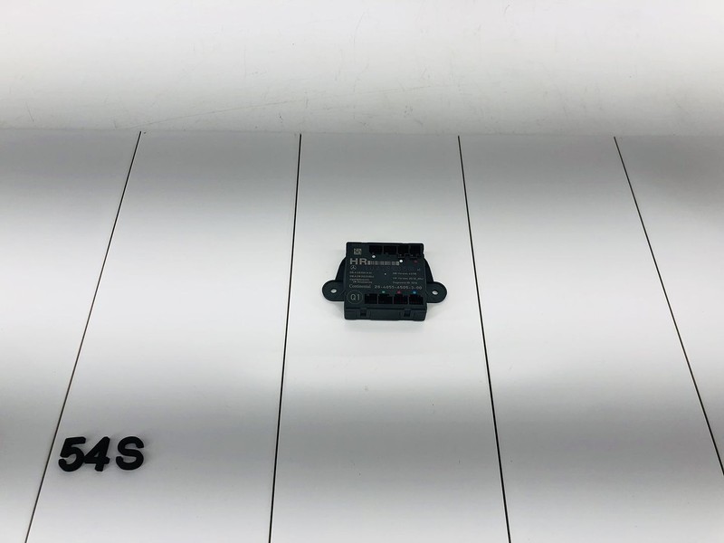 13-14 MERCEDES BENZ C300 W204 REAR RIGHT SIDE DOOR CONTROL COMPUTER MODULE OEM