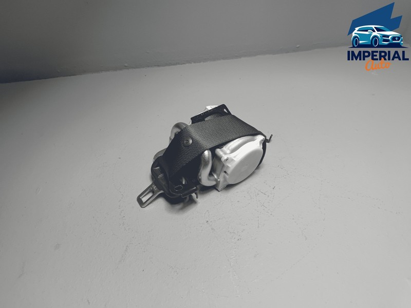 2018 Toyota Camry Rear 2nd Row Passenger Side Seat Belt Seatbelt Retractor OEM