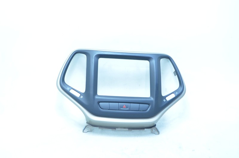 14-18 JEEP CHEROKEE CENTER DASH RADIO BEZEL TRIM OEM