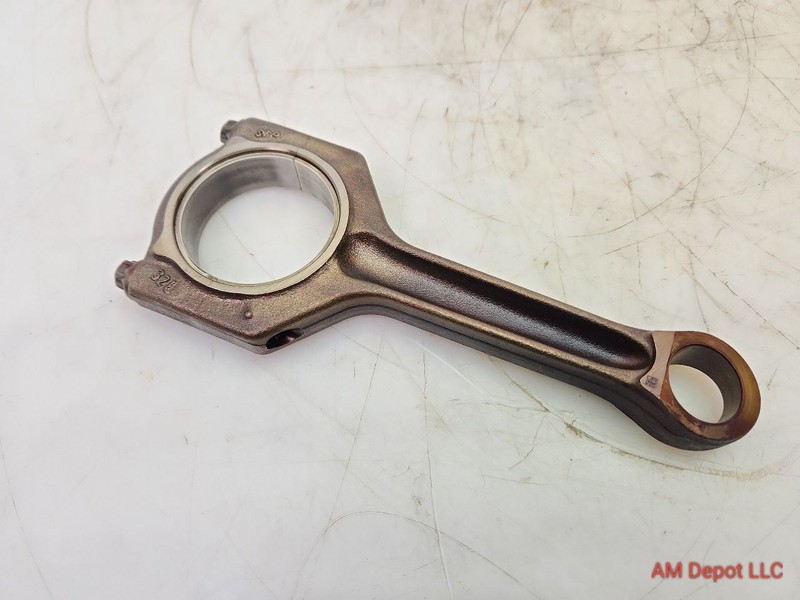 2013 BMW 328i 320i N20 N26 F30 Connecting Rod 11247624616, 11247846593