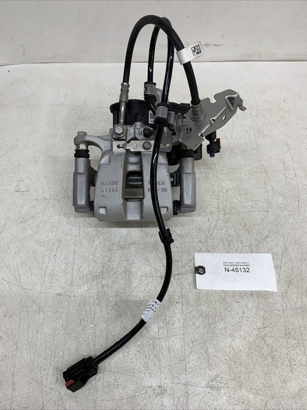 2026 Tesla Model Y Juniper Rear Right Brakes 2188642-00-B 45132