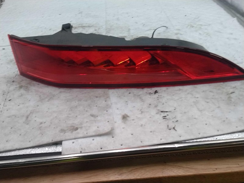 2017 Jaguar F-PACE Right Tail Light Assembly White - Used, 100k Miles