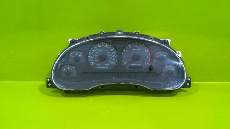 01 FORD MUSTANG GT 4.6L SPEEDOMETER CLUSTER 225K MILES OEM 3181-1