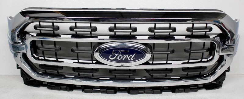 OEM Chrome Grille with Camera For 2021-2023 Ford F150 XLT ML3Z-8200-CB (Scratche
