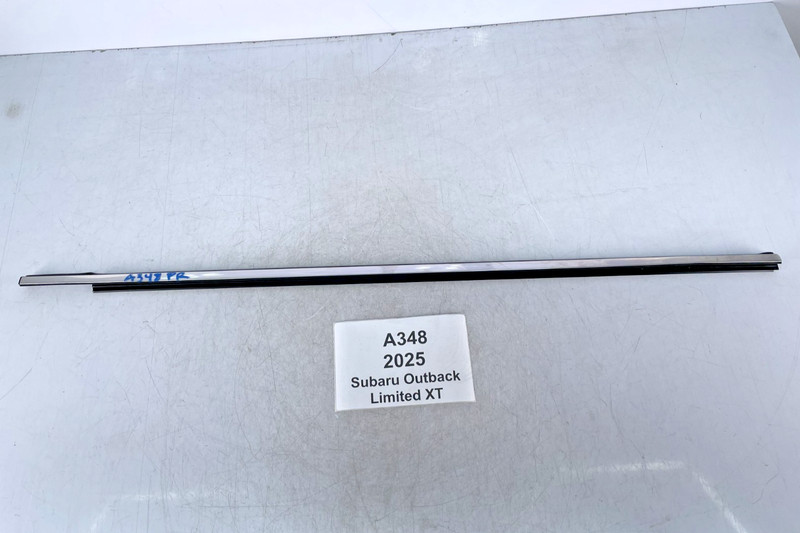 ✅ 20-25 OEM Subaru Outback XT LTD Front Right Passenger Door Window Molding 5k*