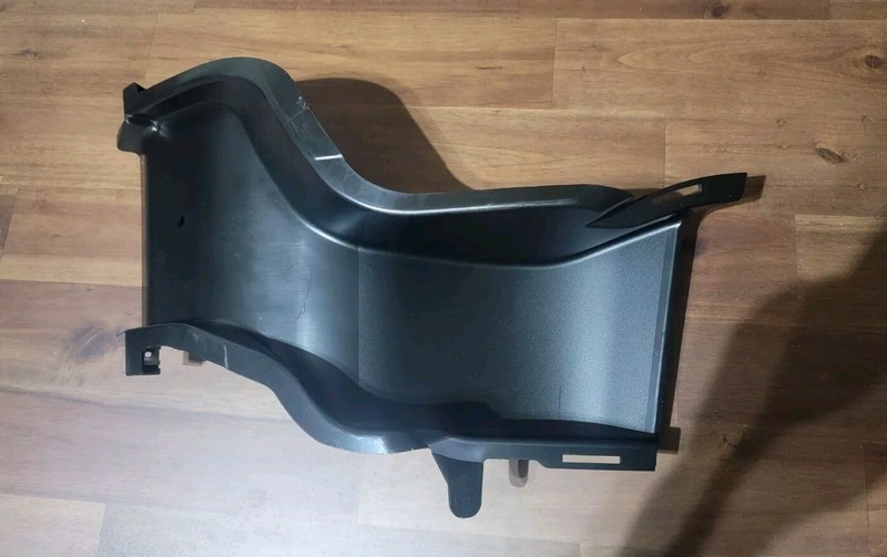 2018 2019 2020 2021 ALFA ROMEO GIULIA Front Bumper Air Intake Duct Right RH OEM