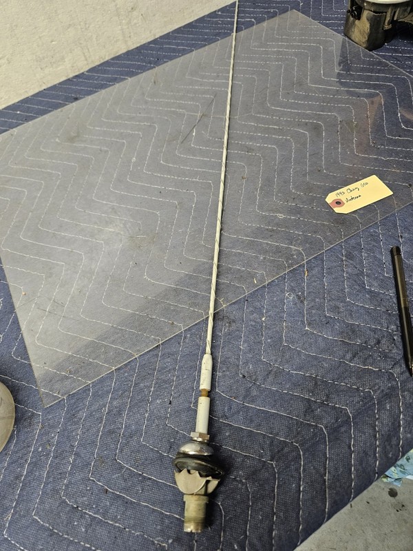 1990 Chevy G20 Antenna