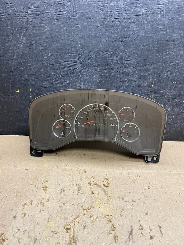 2008 to 2010 Chevrolet Express 1500 Speedometer Cluster Gauge u5518 DG