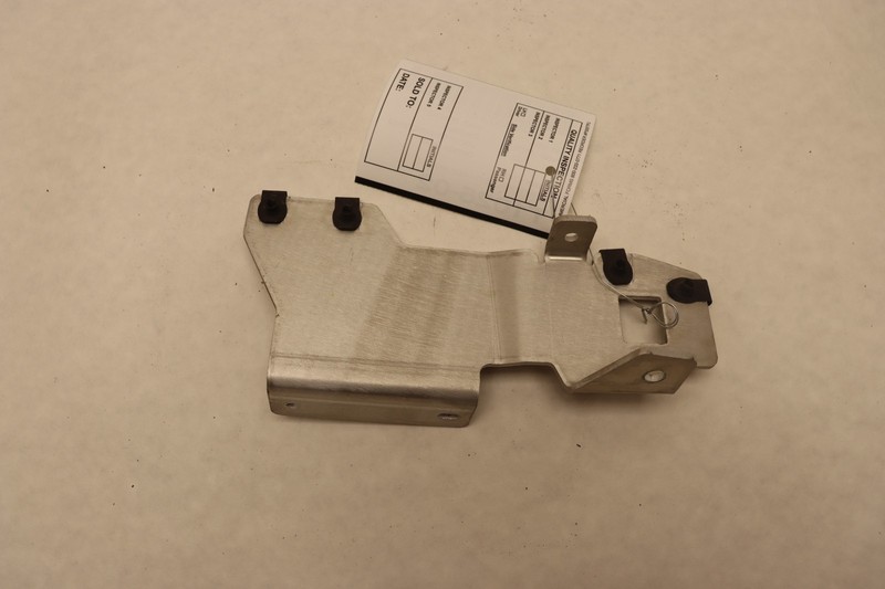 2018-2023 PETERBILT 579 RIGHT SIDE MIDROOF BRACKET SUPPORT S11-1480R OEM
