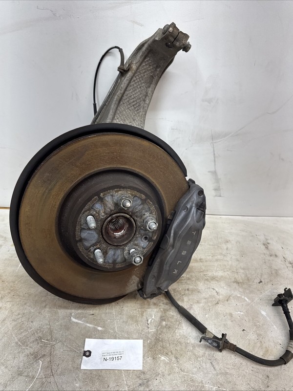 Tesla S 2016-20 Front Left AWD Spindle Knuckle Hub Caliper 1030605-00-D 19157