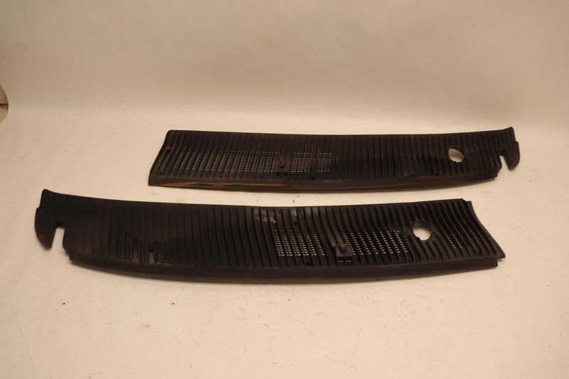 1999-2024 FORD E350 SUPER DUTY FRONT WINDSHIELD WIPER COWL GRILLE COVER OEM