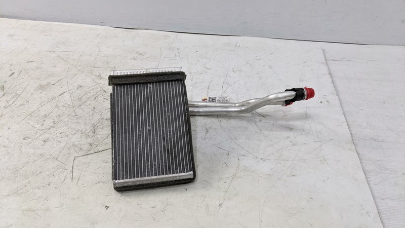 Heater Core w/ Tube 23176934 16464743 2020 Chevrolet Equinox 2018 2019 2021 2022