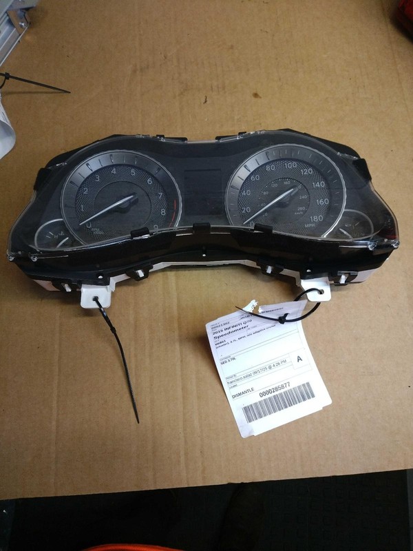 2015 INFINITI Q70 Speedometer Gauge OEM Grey 3.7L 82000 Miles NJ25-21302-523887