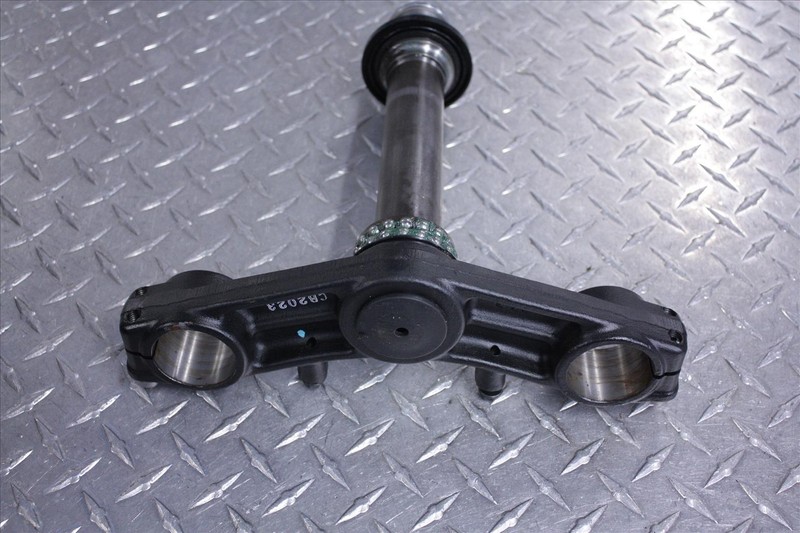 11 KAWASAKI EX 650 C NINJA LOWER TRIPLE TREE CLAMP W/ STEERING STEM STEER EX650
