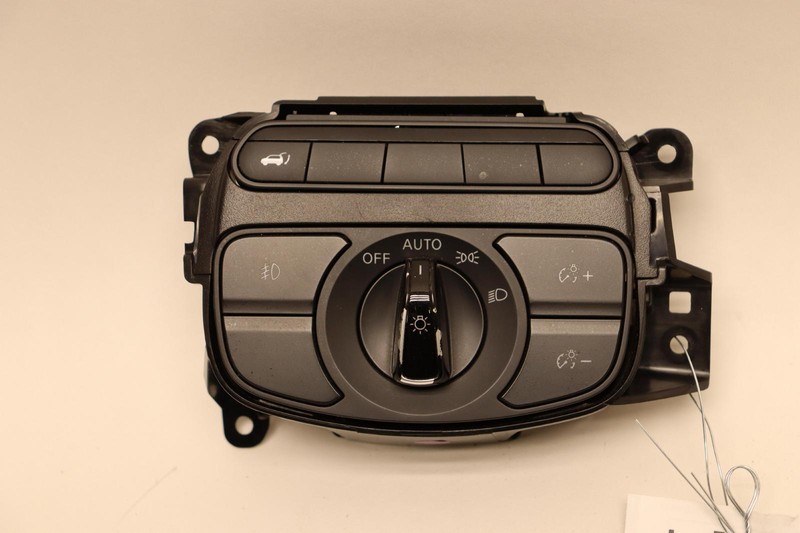 2019-2021 INFINITI QX50 DASHBOARD HEADLIGHT DIMMER LIGHT & TRUNK OPEN SWITCH OEM