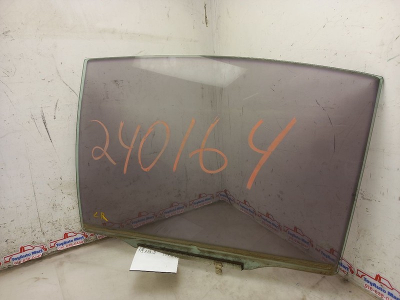 98-05 LEXUS GS300 REAR DRIVER LEFT DOOR GLASS