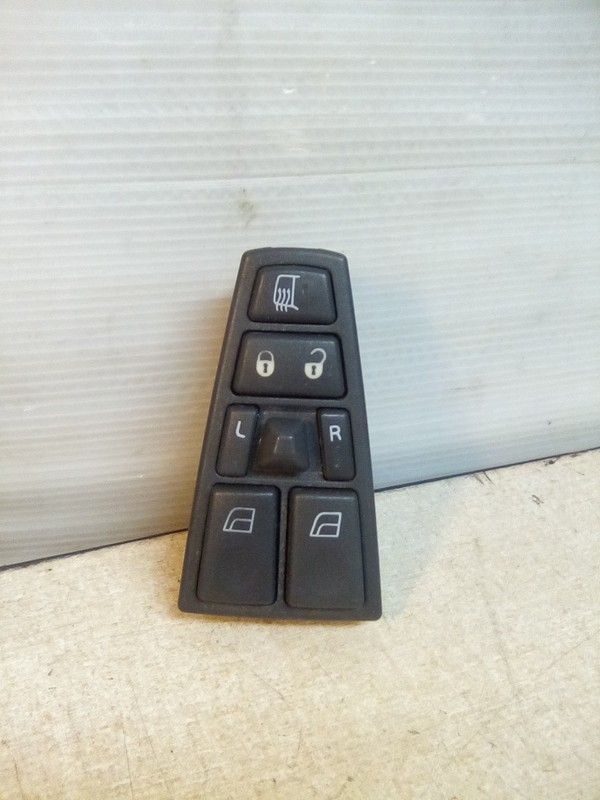 Volvo VNL Window Switch, Grey