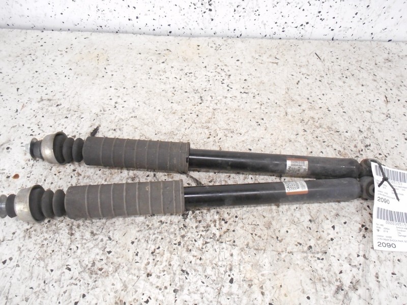 Nissan Versa Rear Shock Absorber Pair Left Right Sedan 58210 9ZKZ0B OEM 2019 19