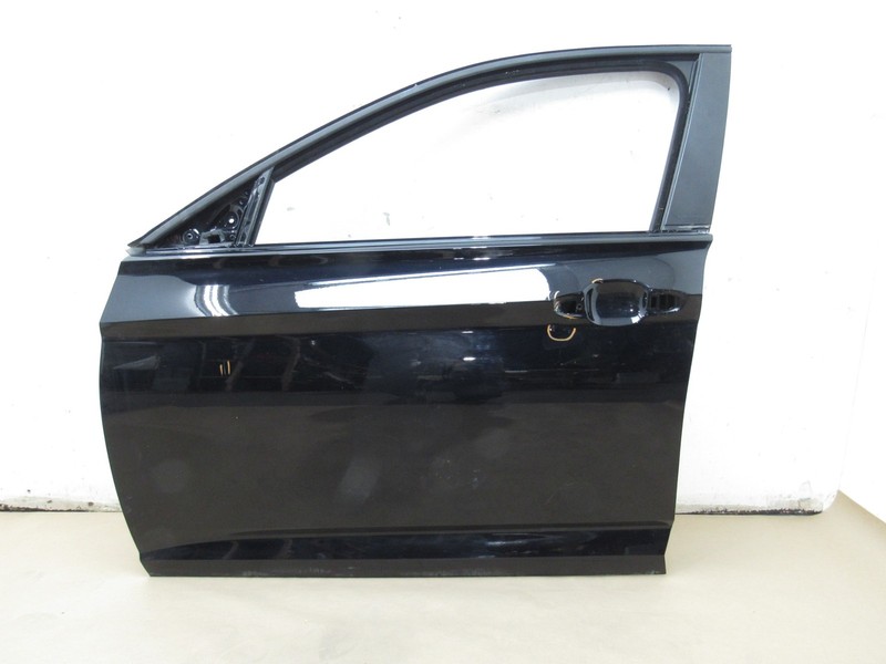 Volkswagen Jetta GLI 2022 Front Left Driver Door Shell Panel 18 - 25 >