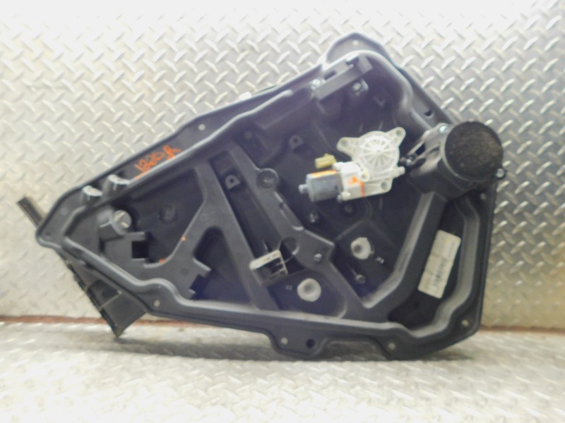 15-17 CHRYSLER 200 LEFT REAR DRIVER WINDOW REGULATOR SEDAN ELECTRIC