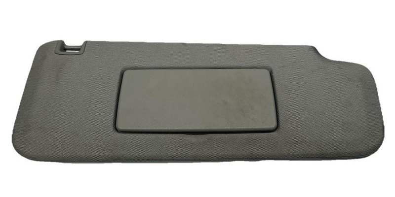 Chevy Silverado 1500 sun visor 2014 2019 right side classic style OEM 23460565