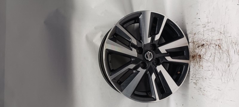 20-'25 NISSAN VERSA Wheel 16x6 alloy OEM Grade B