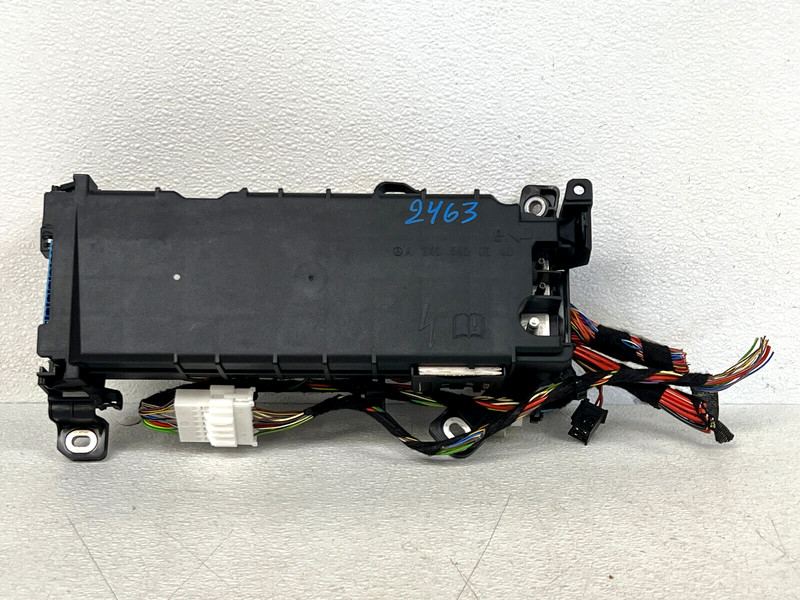 ⭐2014-2020 MERCEDES BENZ CLA250 2.4L FRONT DASH CABIN FUSE RELAY BOX OEM LOT2463