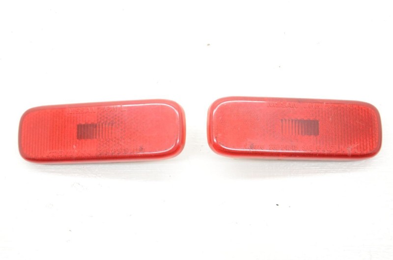 87-89 Nissan 300ZX Z31 Pair of Left and Right Rear Bumper Mounted Reflector Lamp