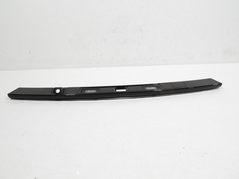 15-19 Land Rover Discovery Sport 2018 L550 Trunk Tailgate Boot License Molding ;