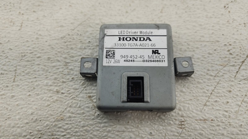 2023 Honda Ridgeline LED Headlight Module 33100-TG7-A021-66 OEM