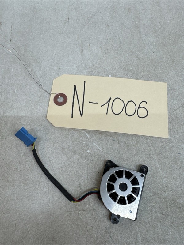 ⚡️2024-2025 Tesla 3 WINDSHIELD CAMERA FAN 1811670-00-D 1006 B143