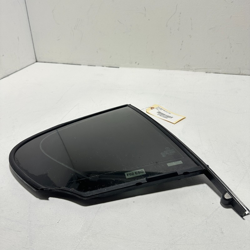 2009 - 2015 BMW 750 LI REAR RIGHT PASSENGER DOOR QUARTER WINDOW GLASS OEM