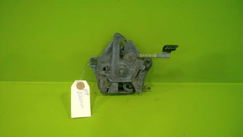 87 88 89 90 91 92 93 MAZDA B2200 HOOD LOCK LATCH OEM 3153-7