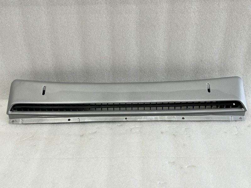 1979 1980 1981 HONDA ACCORD SEDAN HOOD COWL WINDSHIELD TRIM SILVER