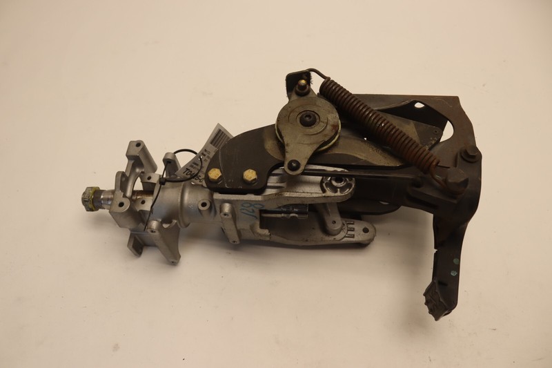 08-17 FREIGHTLINER CASCADIA 125 STEERING COLUMN MANUAL ADJUSTA14-17703-000 OEM