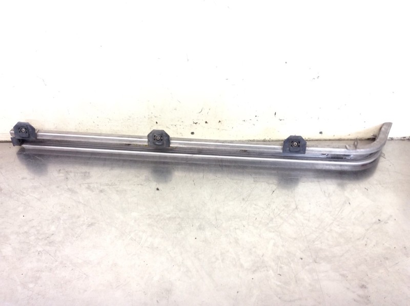 99-04 Odyssey EX Rail Right Slide Power Door Center Hinge Track Q Panel Guide