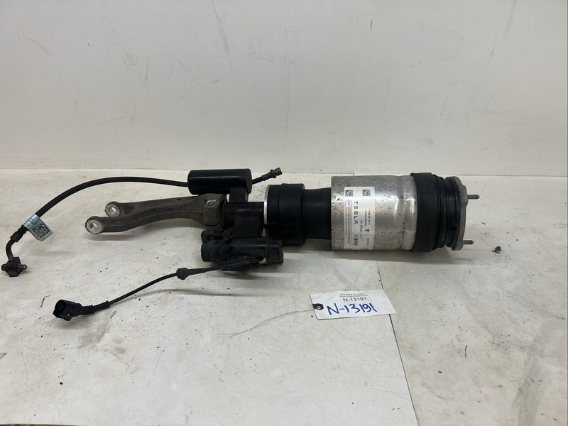 π₯19-23 Tesla MS Front Left Adaptive Air Shock Strut AWD 1066361-00-D 13191 S16