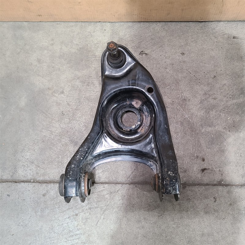 94-04 Ford Mustang Front Lower Control Arm Lh Driver Aa7350