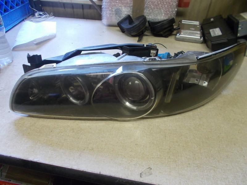 2002 Pontiac Grand Prix Driver's Side Headlight 3357NA HB3 LH Left