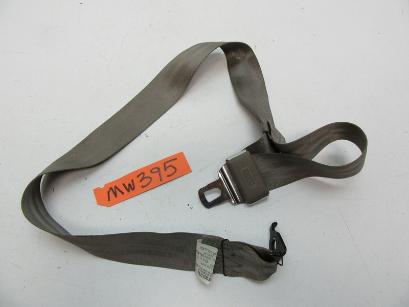 for 91-95 LEGEND SEDAN REAR BACK CENTER LAP SEAT BELT HARNESS SEATBELT MIDDLE